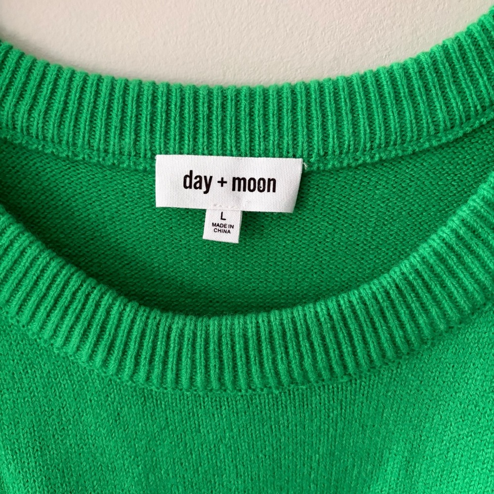 Emerald Green Ruffle Shoulder Sweater Cropped Knit Top Preppy Romantic Medium - Picture 4 of 7